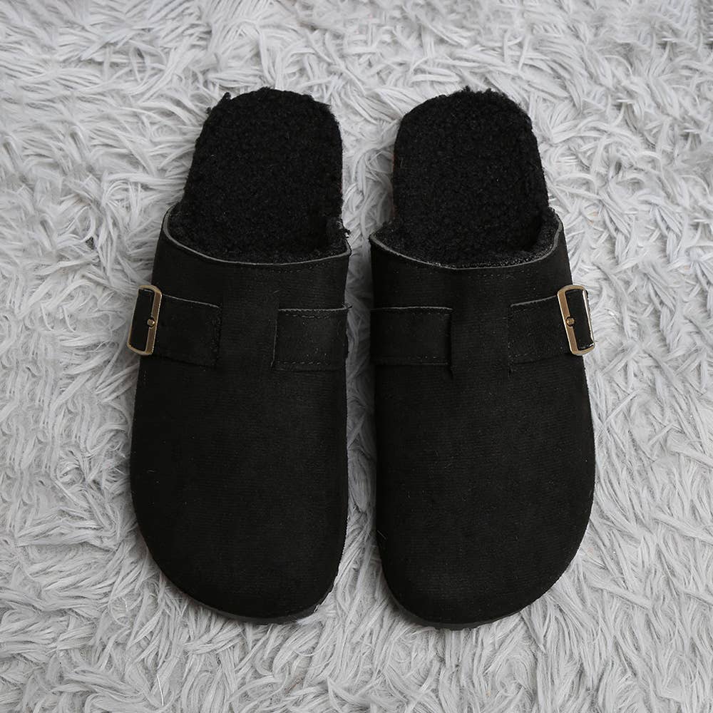 Sensibling Corp. - Vente Chaussons – femme - Mules Sabots en Suédine à Boucle en Fausse Fourrure Solide8