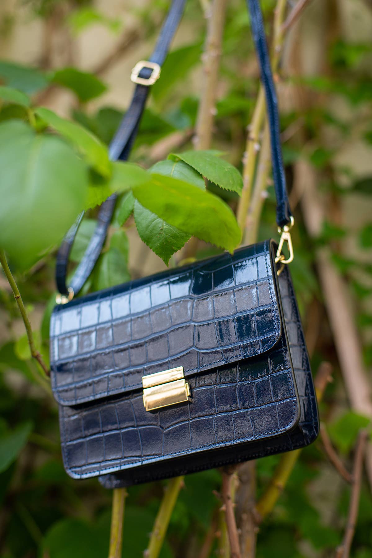 Cherry Paris - Wholesale Messenger Bag - Women's - MILENA CROCO bag - 407411