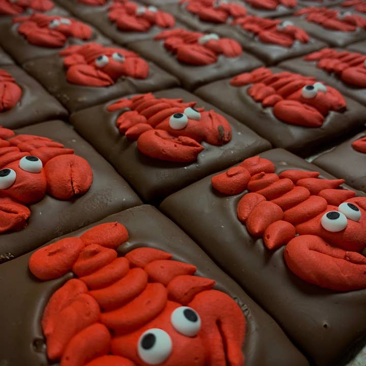 O'Shea's Candies Sweet Shop - Wholesale Chocolate Covered Sweets - O’Grahams Jumbo Lobster 🦞 Theme - Milk Chocolate 2 PACK1