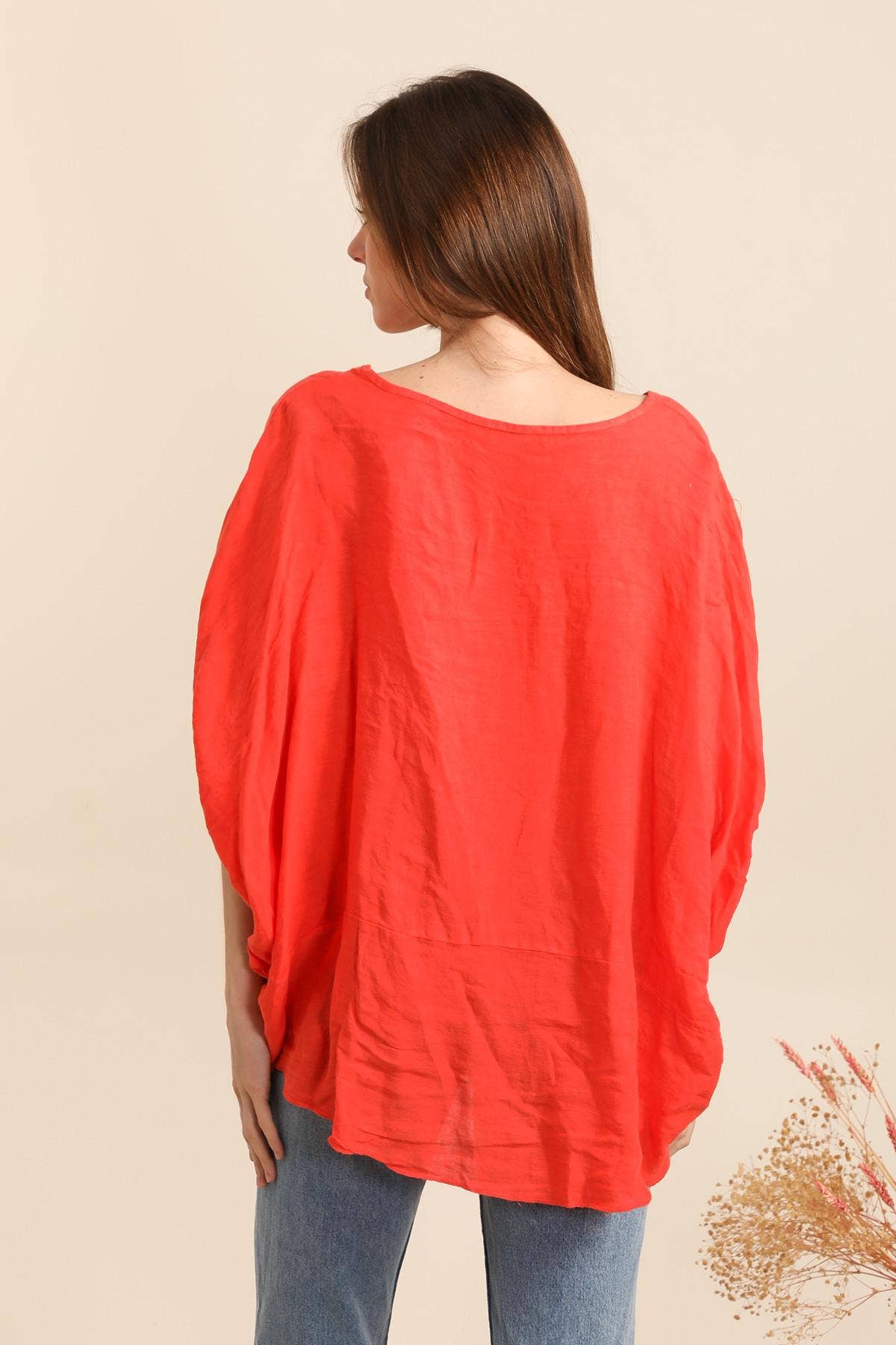 LÉA & LUC – Túnica - Mulher por atacado – Blusa com flor em linho 100% REF. 1120919