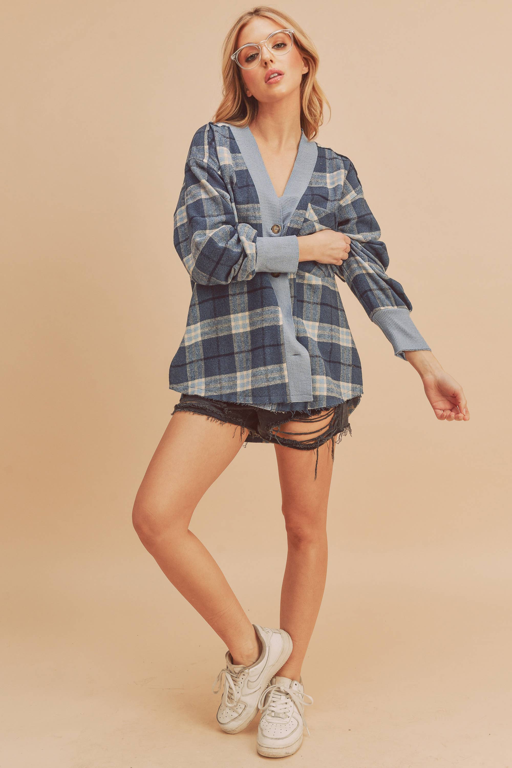 AEMI + CO - Wholesale Cardigan - Women's - 582BK Hila Cardigan Jacket 35