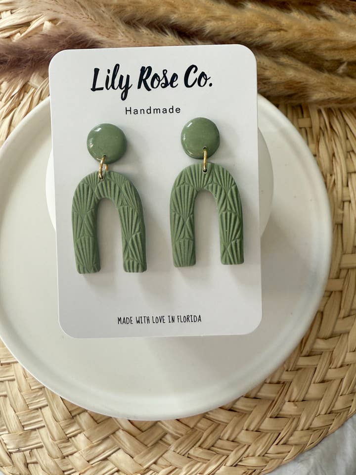Green Arches for wholesale by Lily Rose Co.
