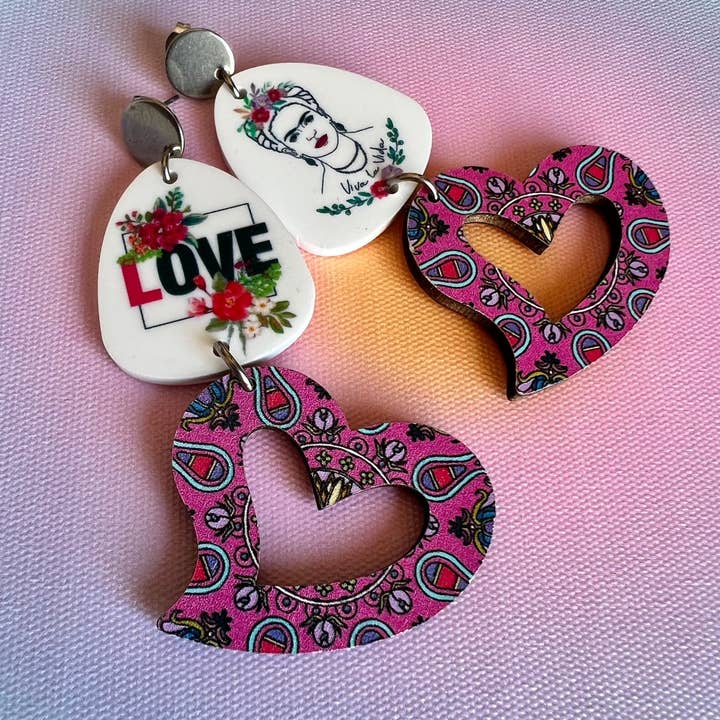 Pampa Mia - Wholesale Hangende/ronde oorbellen - Frida & Roze Harten Oorbellen0