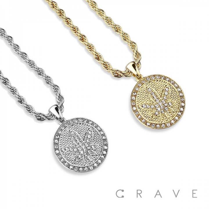 KUBISK ZIRKONIA DUBBAD LÖNNLÖV RUND BLING HIP-HOP HÄNGE för wholesale av CRAVE BODY JEWELRY