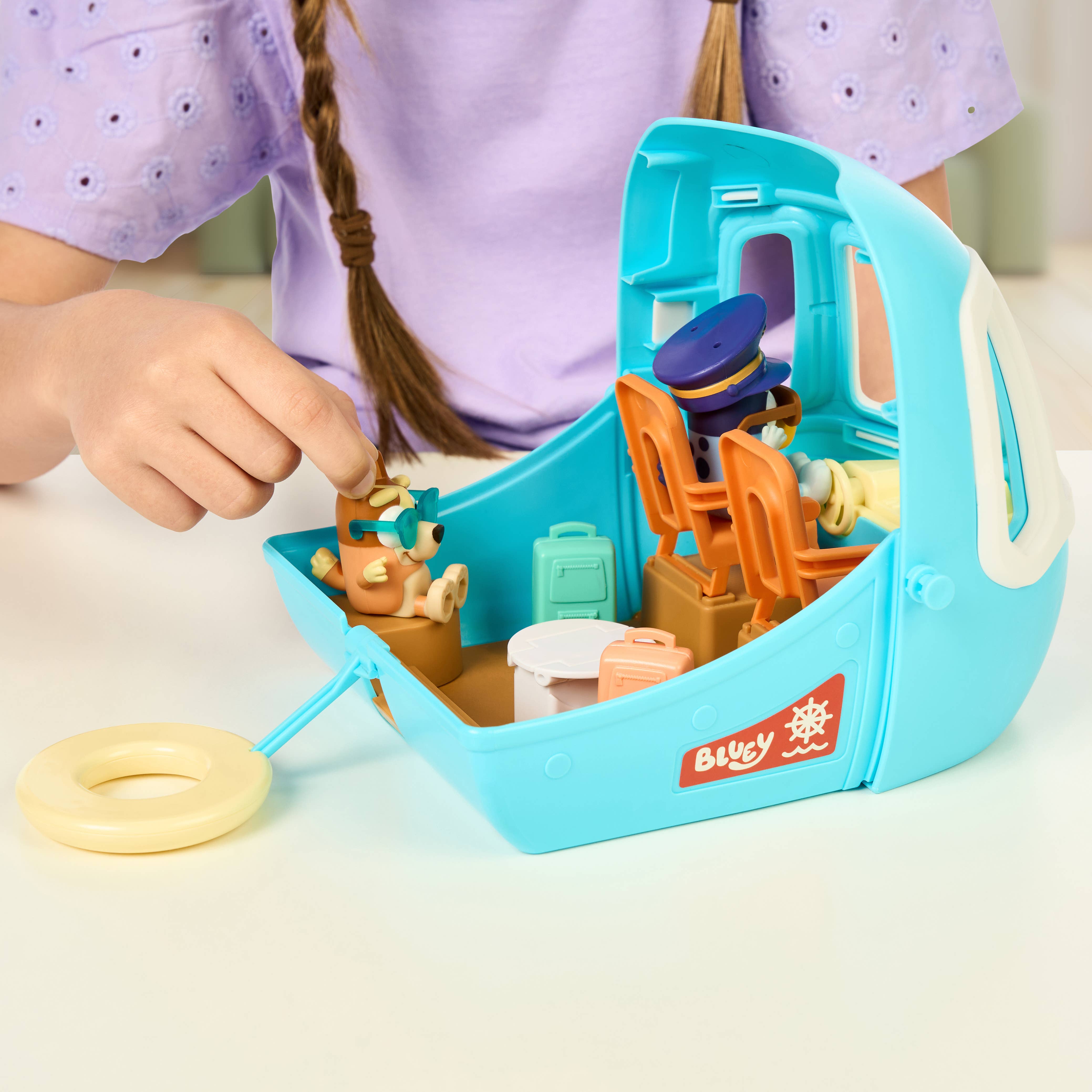 Toysmith - Wholesale Toy Set - Kids - Moose Toys Bluey 3-In-1 Airplane Boat Hotel9