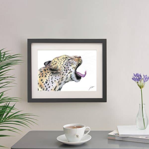 Kunst: LEOPARD YAWN | Kunstdruk, Kunst aan de muur voor wholesale door Deckled Edge Ltd