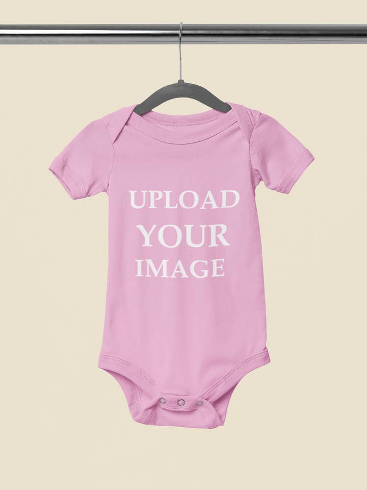 Body in jersey fine rosa per neonati, stampa personalizzata il tuo design per la vendita all'ingrosso da parte di Tshirtplus