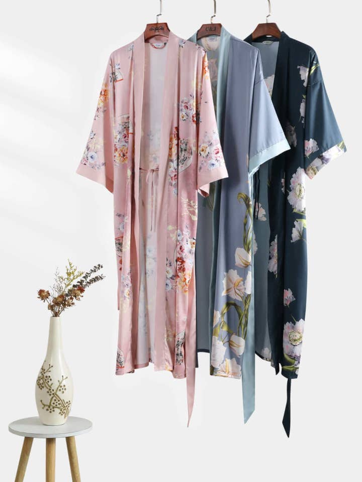 gray Peony Floral Kimono Robe for wholesale on Faire10