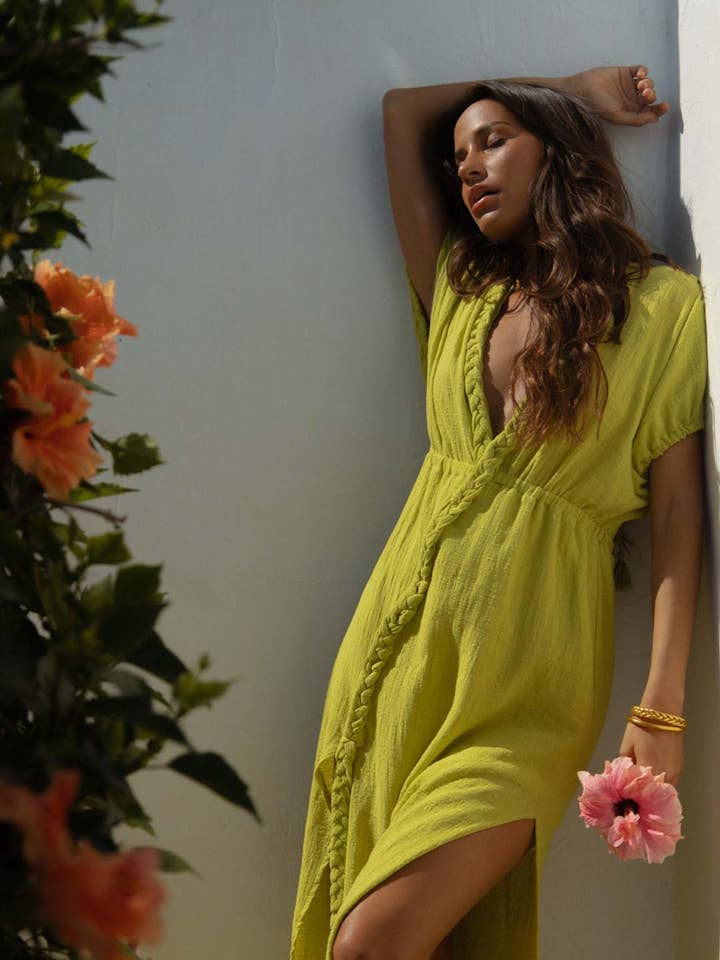 Abito Aunia per la vendita all'ingrosso da parte di Nu uniq