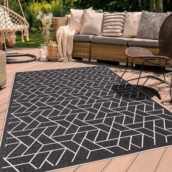 O&Ko - Wholesale Rug Pad - AF BRIKA REVERSIBLE Polypropylene Outdoor Rug1