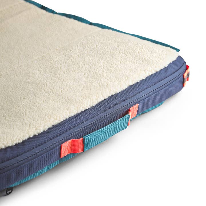 TIMBERDOG - Wholesale Pet Bed - Dog - RuffRest® Sporty14