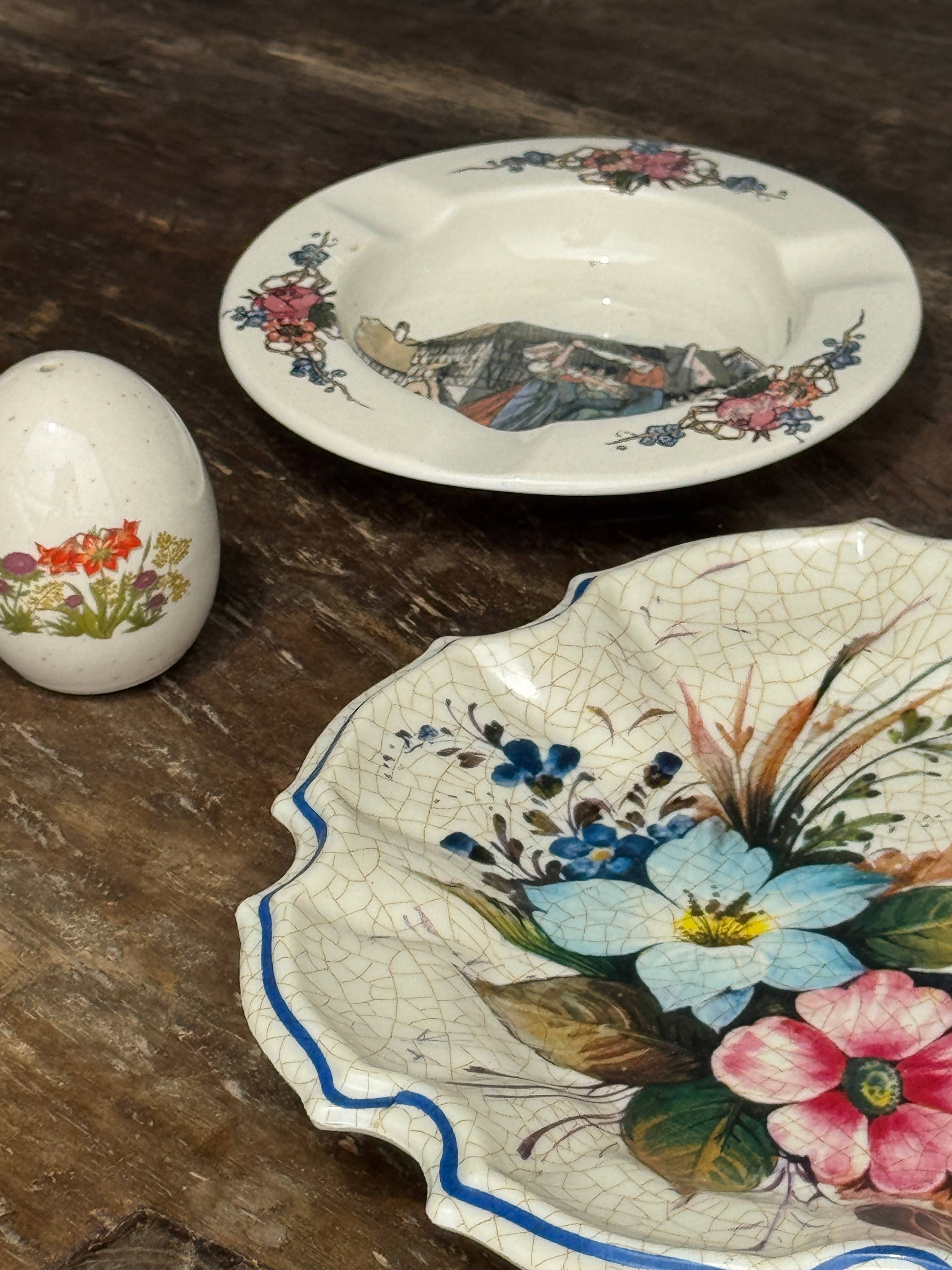 Office Objets - Wholesale Dinner Plate - Trompe-l'œil plastic plate of an antique plate8