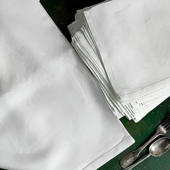 Heyfoo - Wholesale Tablecloth - White Flanders Cotton Tablecloth with 10 Napkins