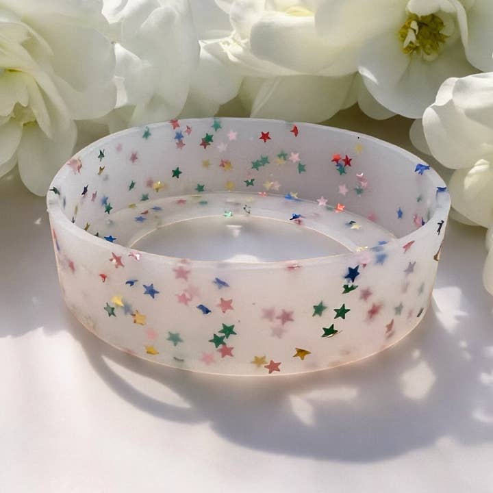 Transparent Star Confetti 7.25 cm Silicone Tumbler Bumper for wholesale by Olive Lane Accessories