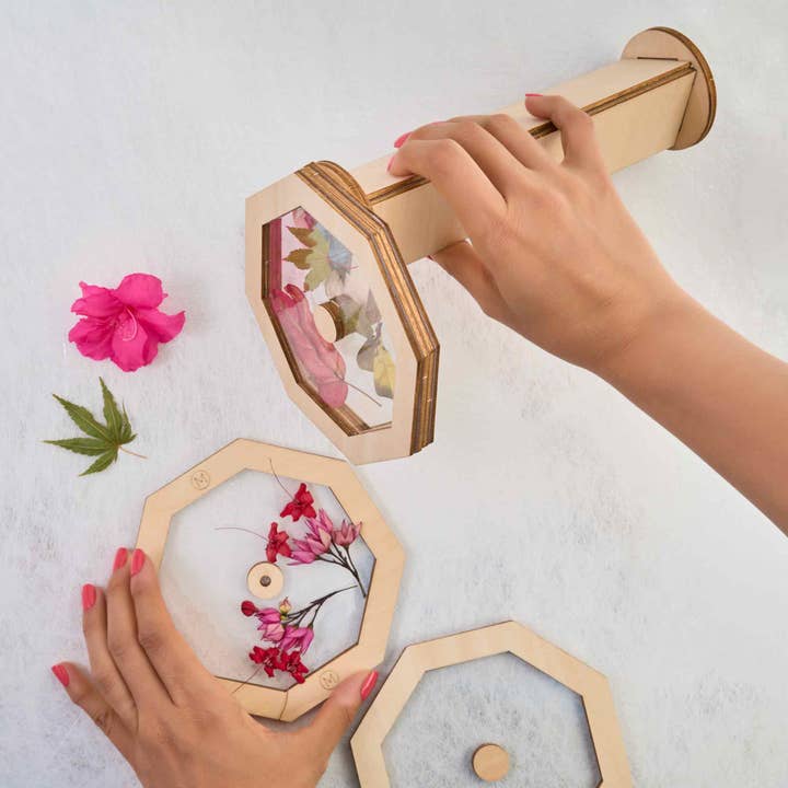 Heebie Jeebies - Wholesale DIY craft kit – Child - Kaleido Craft Creator8