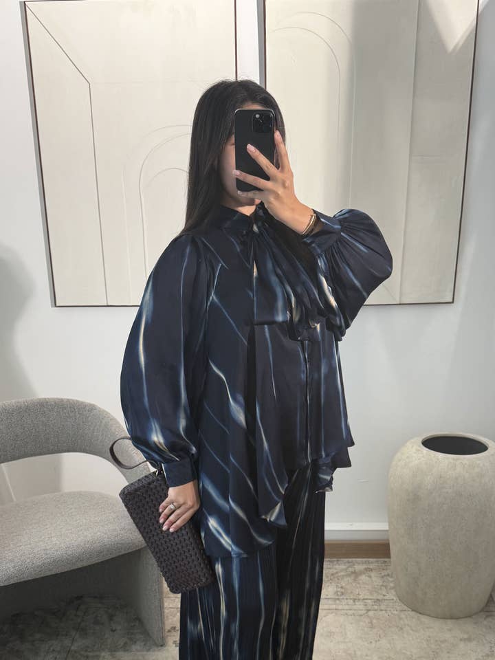 Ensemble Ilayah H558-9 pour la vente par White Icy