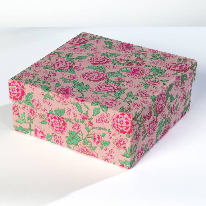 Globe Enterprise - Wholesale Gift Bag - Peony Handmade Gift Bags - come in different sizes