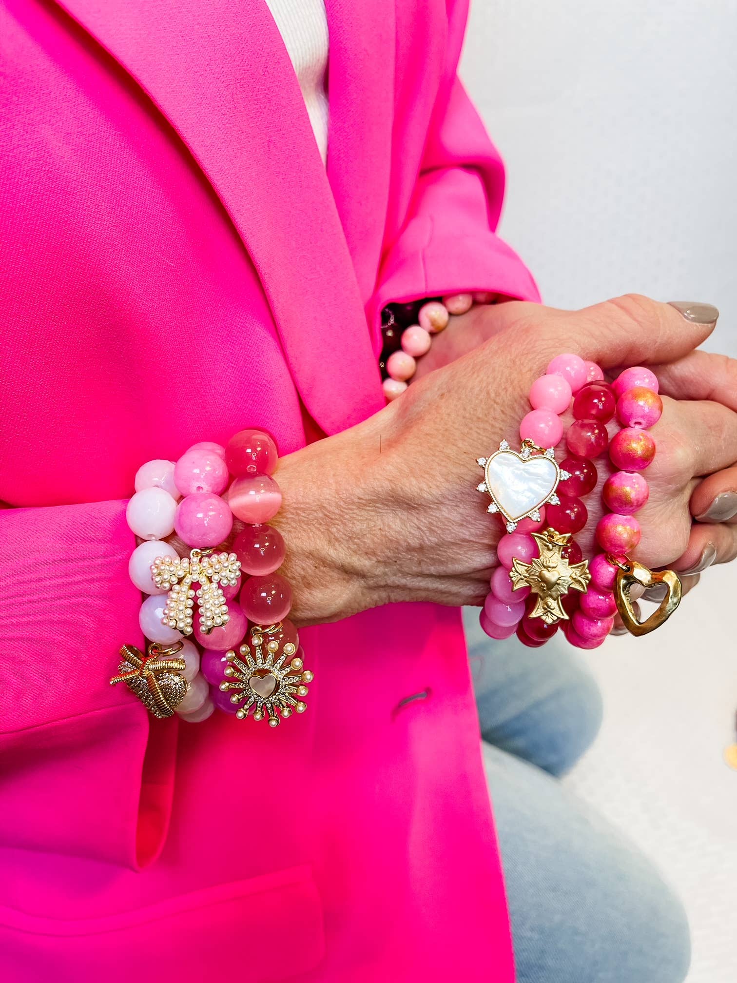 PowerBeads by jen - Wholesale Armband met kralen - Witte Calciet met Gouden Kraal Omringd Bol Hart4