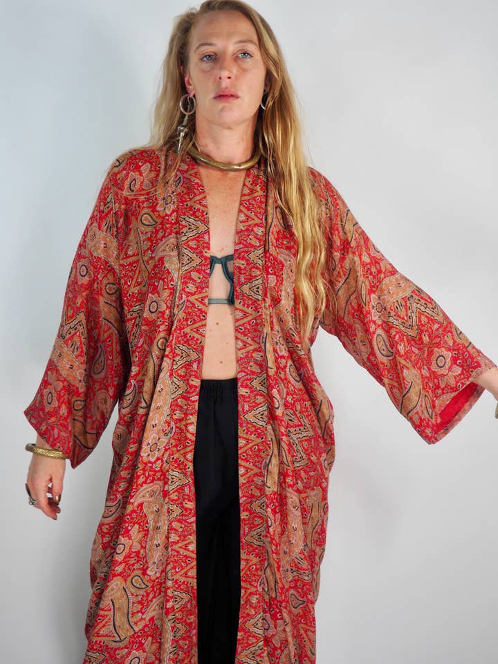 Vagabond Ibiza - Wholesale Kimono - Women's - The Kardash Kimono Mid-Length – Upcycled Vintage Sari Kimono32