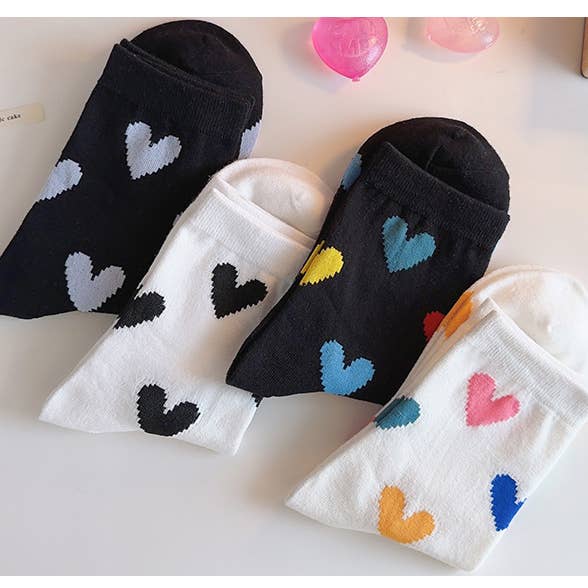 Yaya's Luxe Wholesale - Wholesale Socks - Women's - Cozy Colorblock Heart Socks3