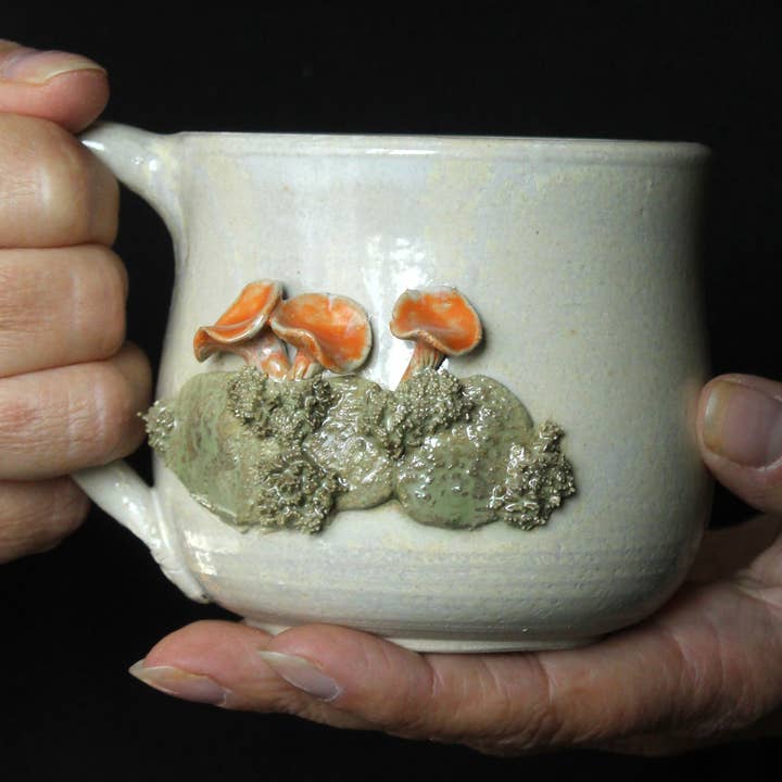 Cantharellus - Ivory stoneware cup for wholesale by L'Officina