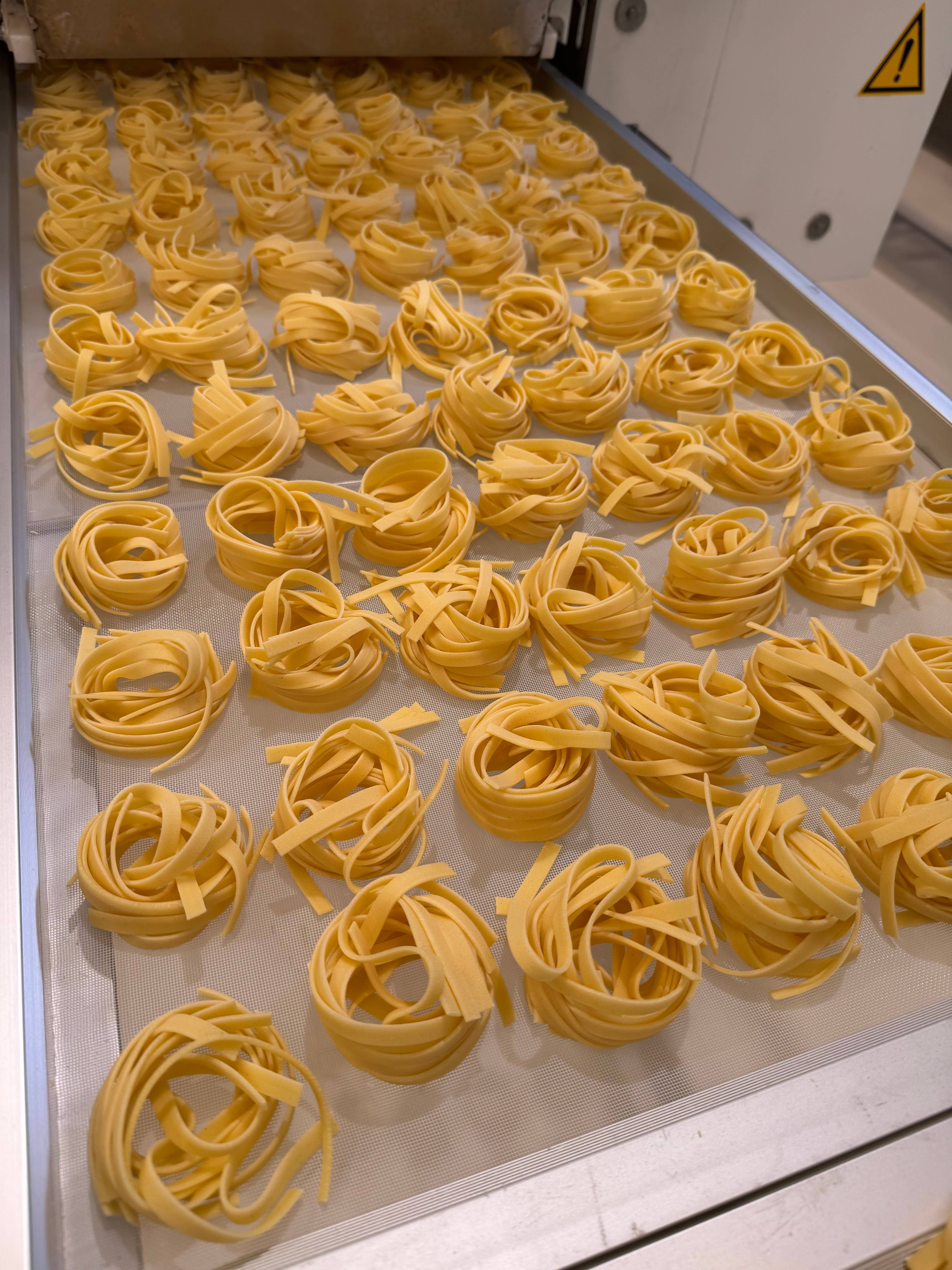 Paone Distribuzione Srl – wholesale Pasta – Fettuccinebonar6