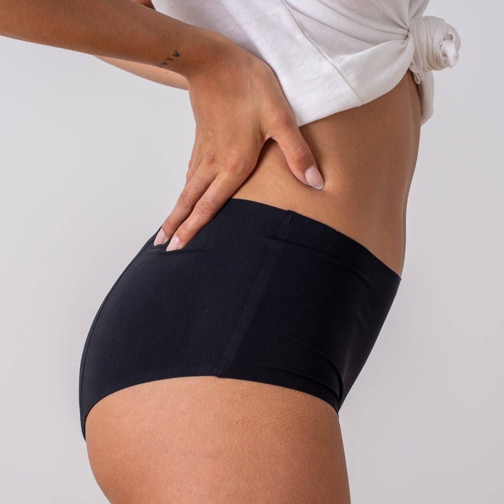 Black High waist menstrual panties for wholesale on Faire2