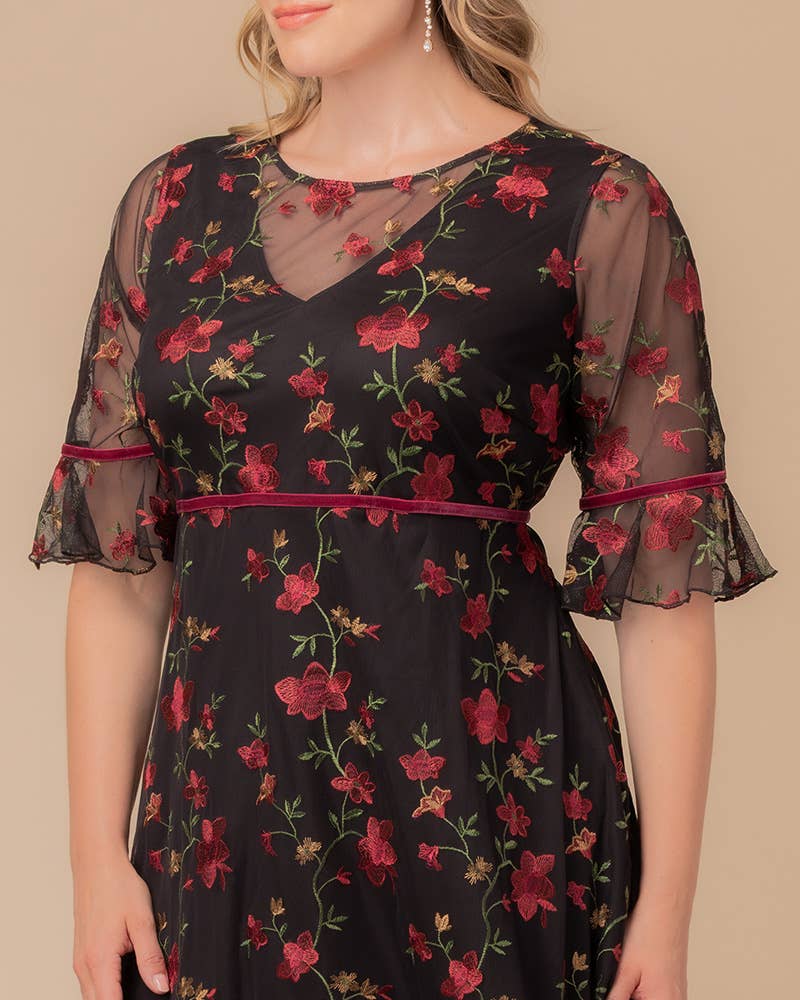 Kiyonna - Wholesale Dress - Women's - Wildflower Embroidered Dress - Plus Size11