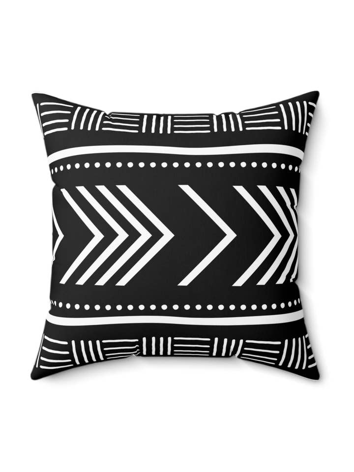 Almofada Moderna com Design Geométrico - Almofada Decorativa Preta e Branca de Dupla Face por atacado de Styled By Jasmine Boutique