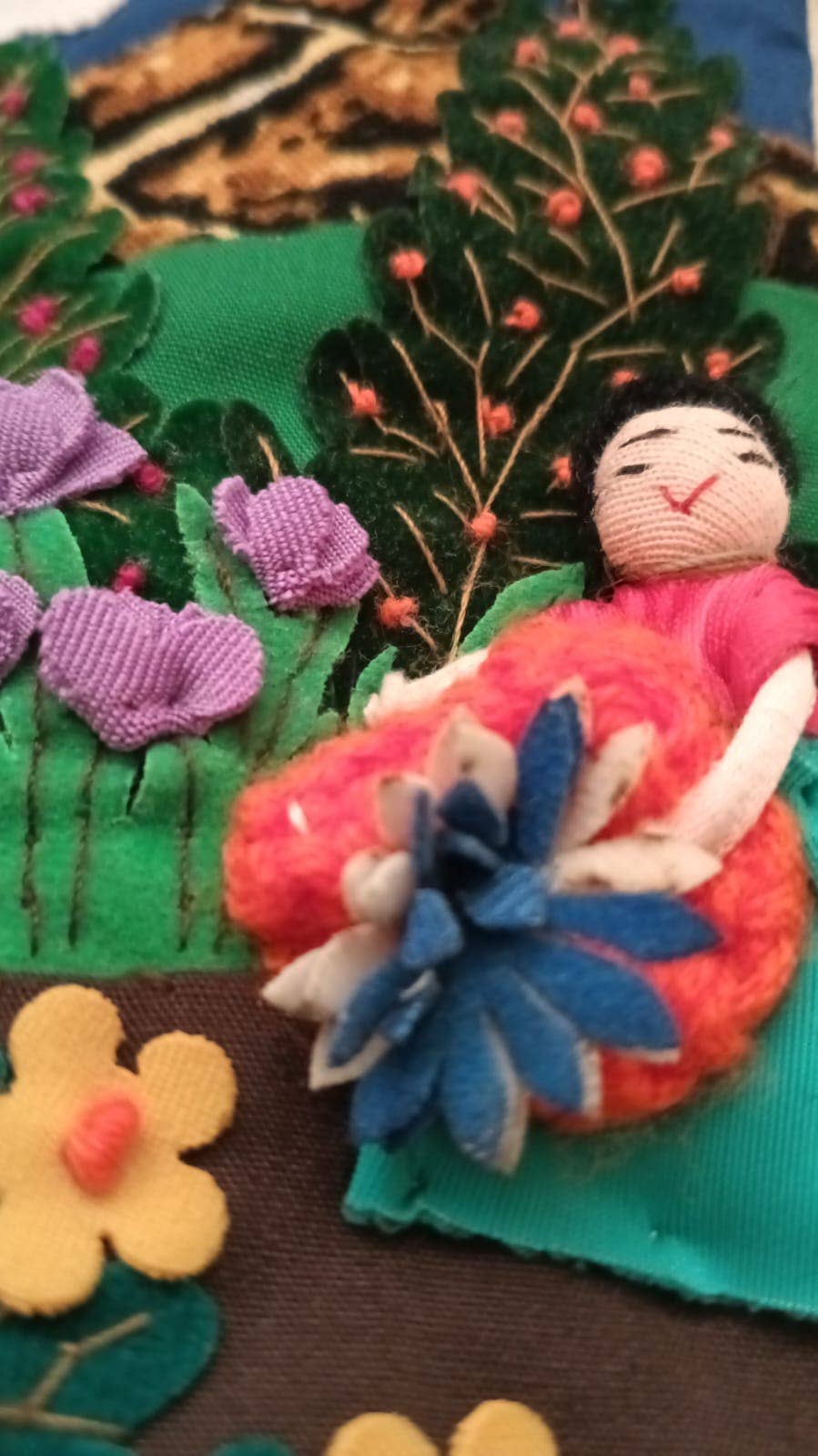 Blossom Inspirations - Wholesale Wall Accent - Arpillera Wall Decor20