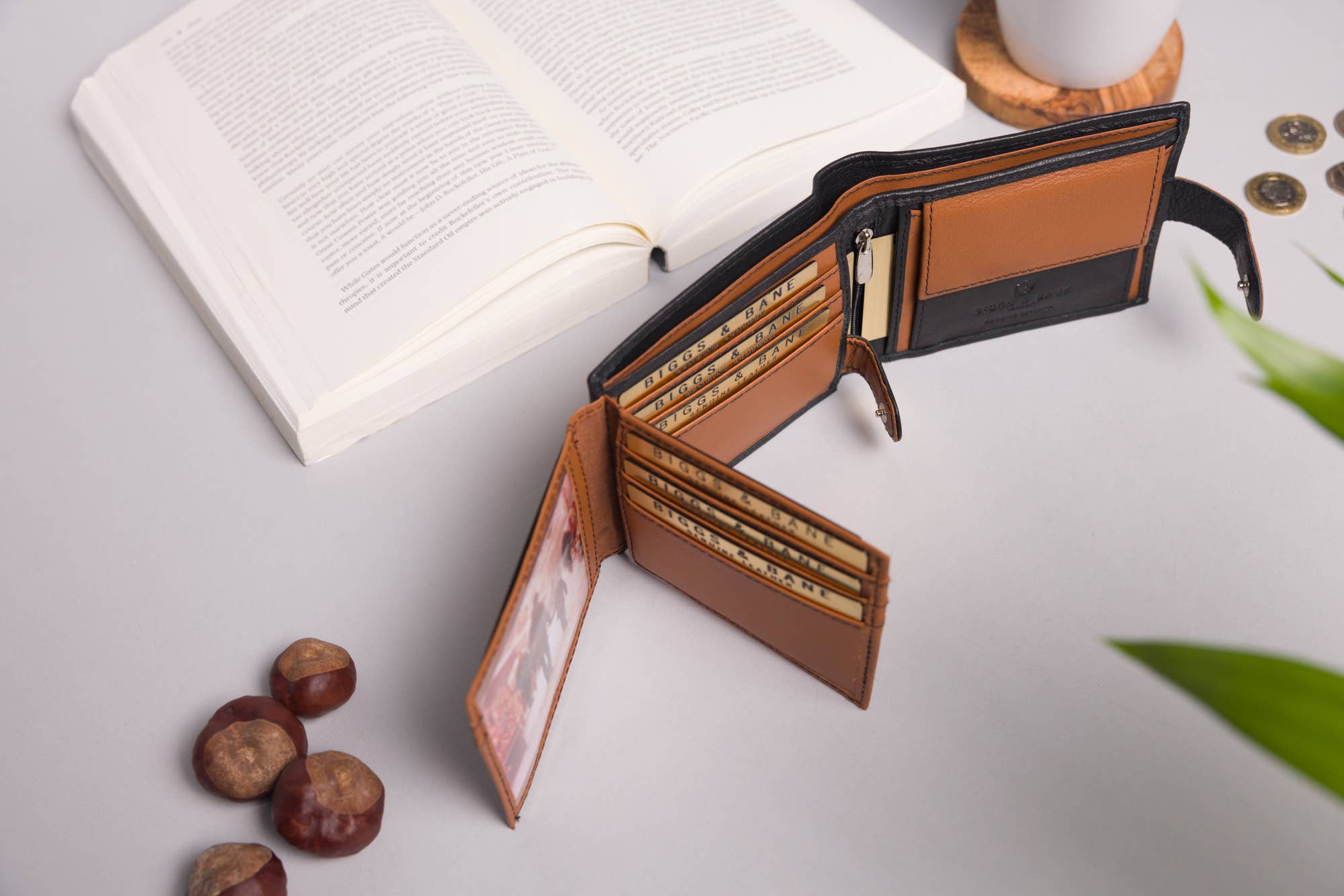 Redbrick – wholesale Wallet - Men’s – Biggs & Bane Large Capacity Men's Bifold Black & Tan Leather Wallet7