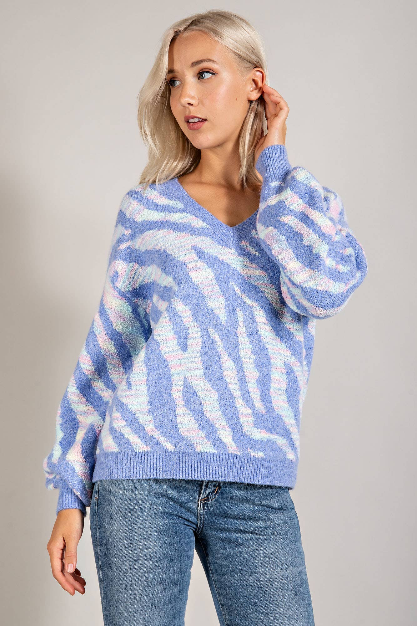 BLUE MULTI TT2273 ZEBRA PRINT V-NECK PULLOVER SWEATER for wholesale on Faire2