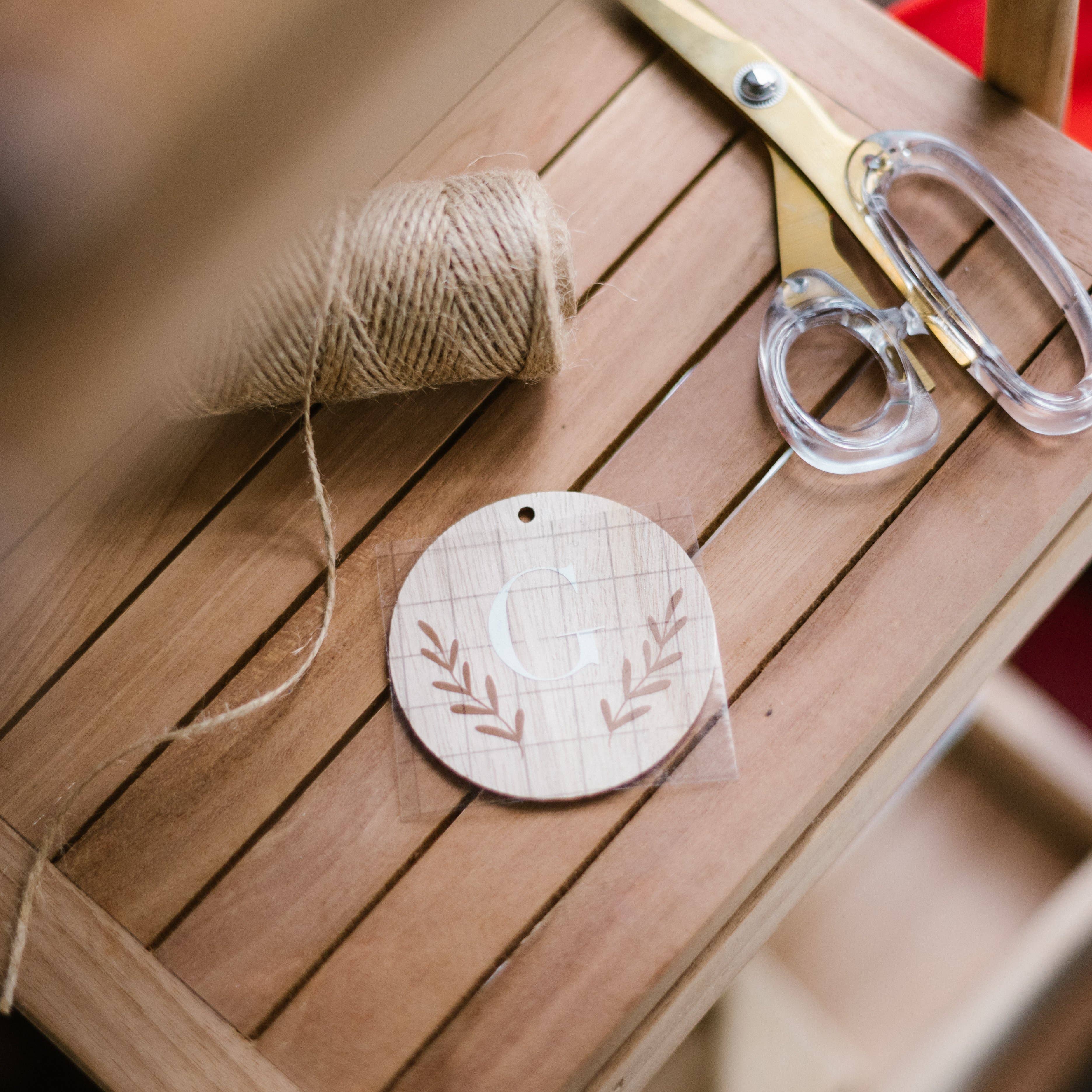 Savvy & Sorted – wholesale Gift tag – Wood Tags with Jute String11