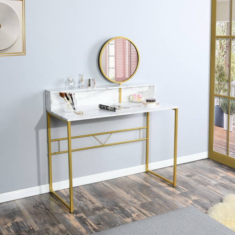 HOMYCASA DESIGN INC - Vente Miroir de courtoisie - Table de coiffeuse moderne et élégante avec finition dorée et marbre1
