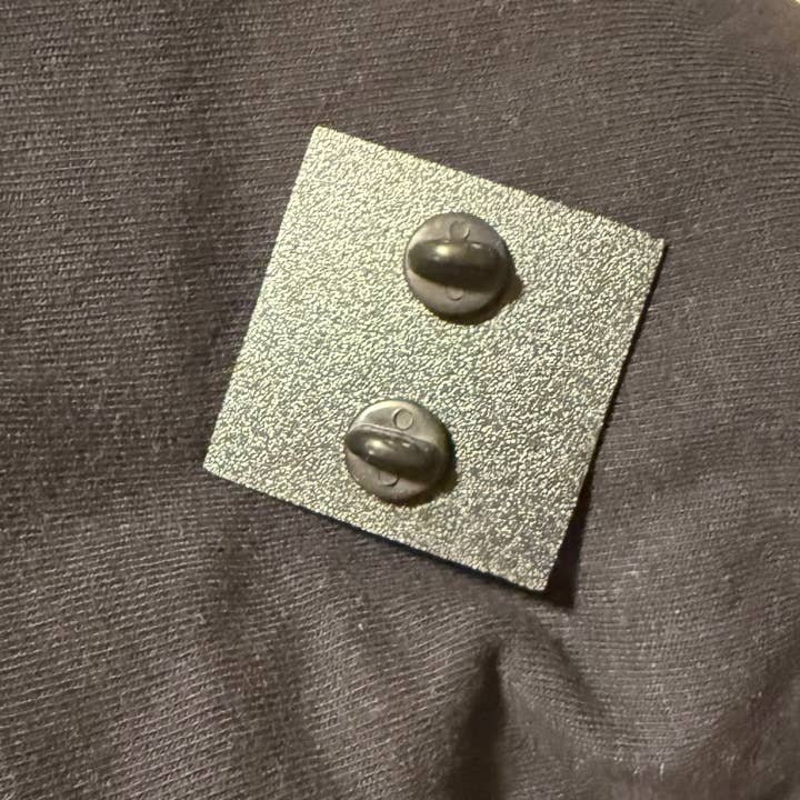 B-Side - Wholesale Lapel Pin/Button - Wu Tang Forever Pin1