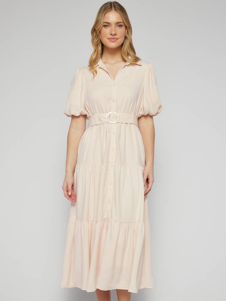 Abito chemisier midi con cintura ad anelli in metallo e gonna a balze per la vendita all'ingrosso da parte di Style State Wholesale