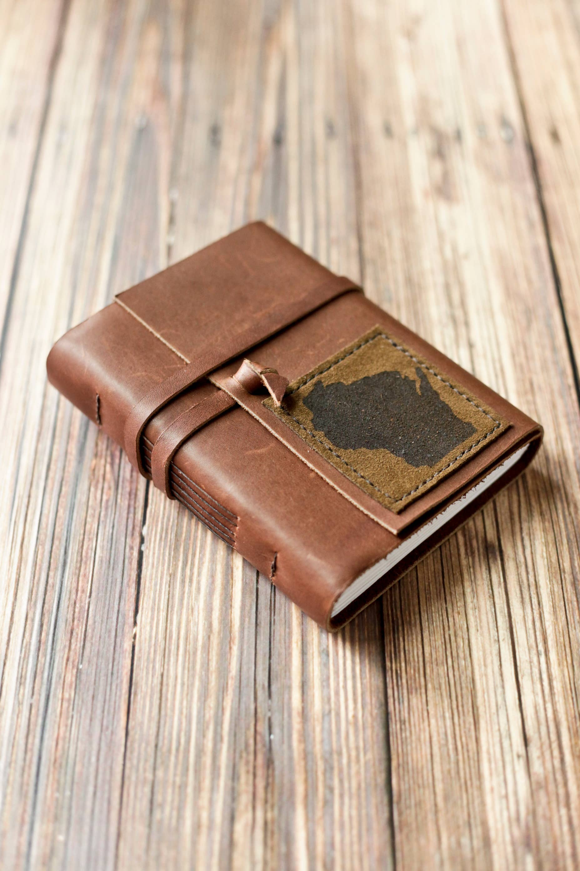 Wayfaring Goods - Vente Journal intime - Journal en cuir personnalisé State ou Landmark1