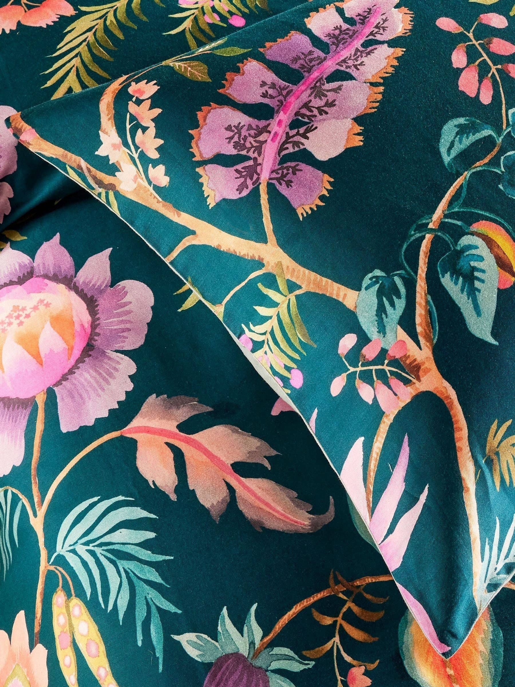 Vantona Boutique Anika Duvet Cover Set - Multi for wholesale on Faire2