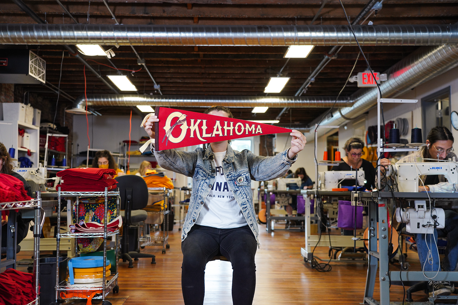 Oxford Pennant – wholesale Sign – Oklahoma Pennant2