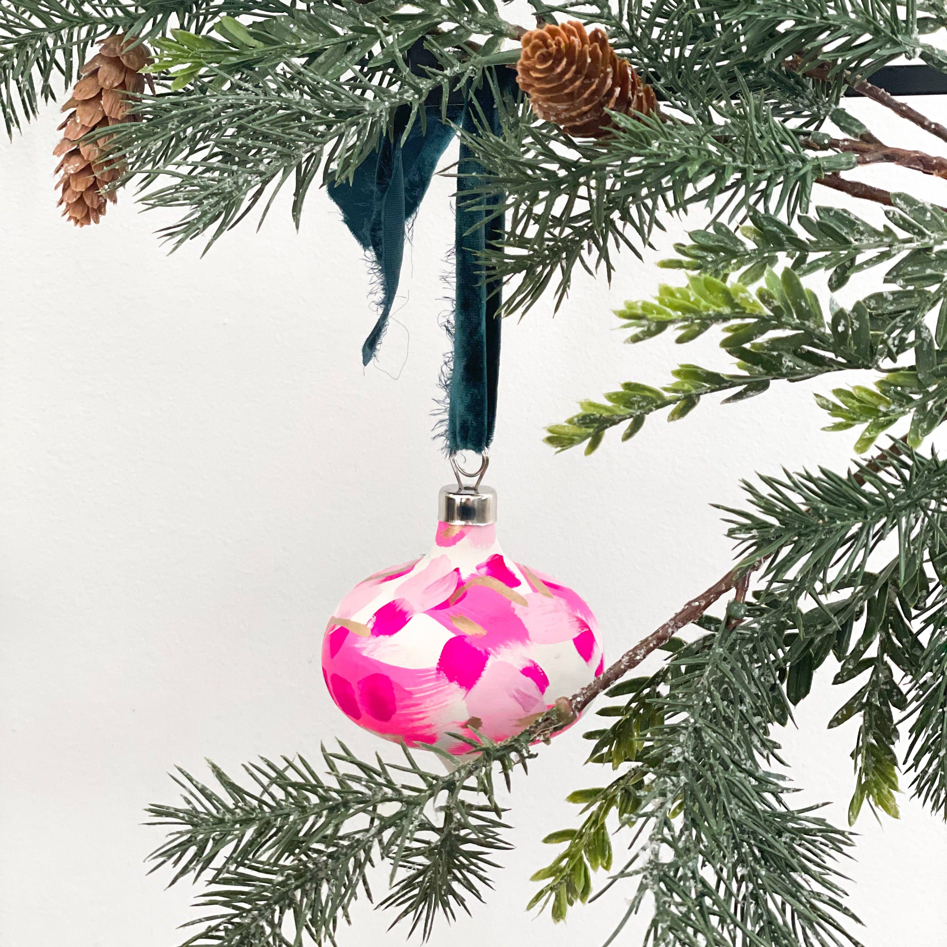 Jessica Reynolds Art - Wholesale Ornament - Pink Ornament2