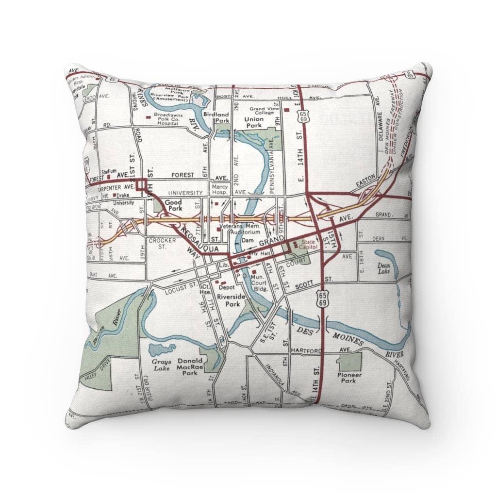 Daisy Mae Designs - Wholesale Throw/Decorative Pillow - Des Moines Iowa Map Throw Pillow Decorative Pillow0