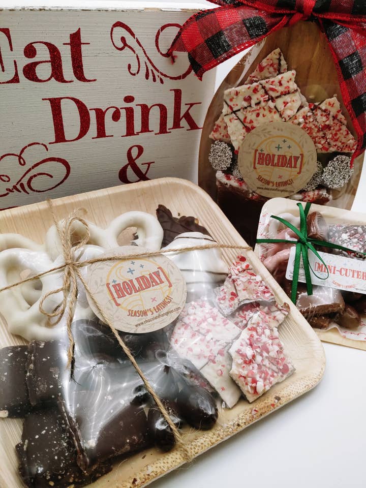 HOLIDAY Choc-Cuterie Tray Regular for wholesale by Chocolate Hangover