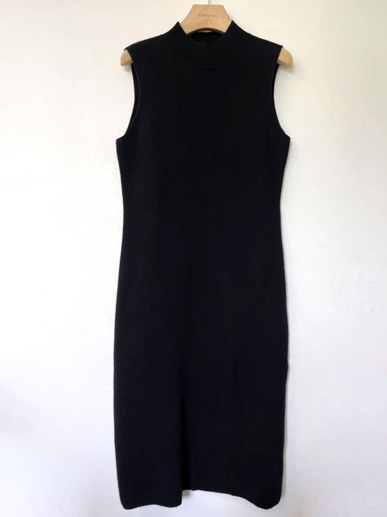 SUNNY STUDIO - Vendita all'ingrosso Vestito - Donna - Abito midi elegante a maniche lunghe4