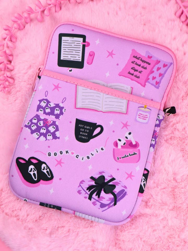 Cozy Booktok E-reader/Book Sleeve for wholesale by Miessol