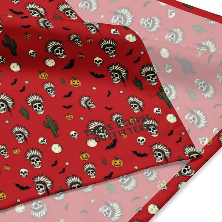 Bandana Sugar Skulls: Hallowed Ground para venta al por mayor de Texas Eclipse Outfitters