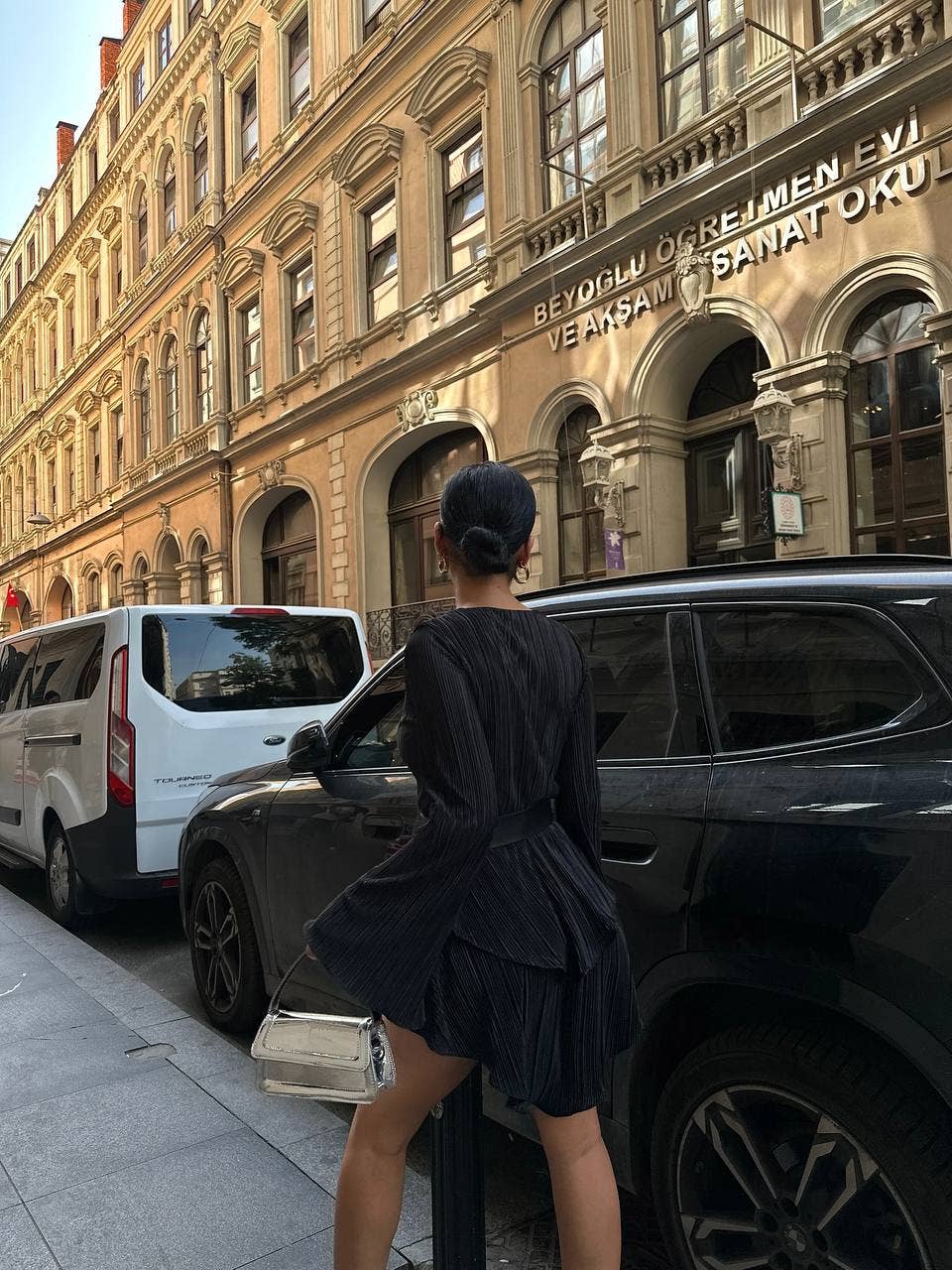 Standpoint Top - Wholesale Dress - Women's - The Bella Pleated Mini Dress – 10066