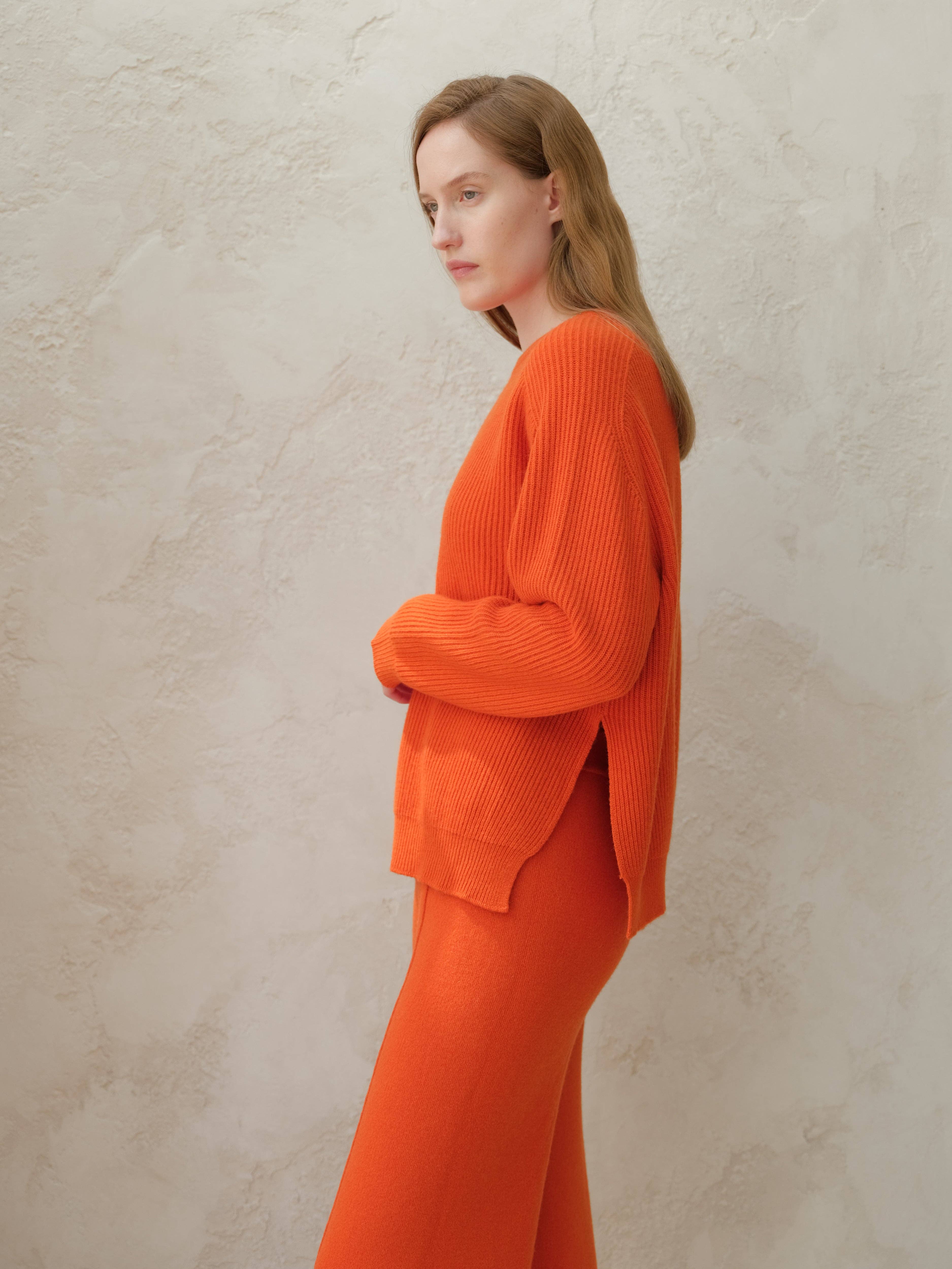 Lèmme - Wholesale Knit Sweater - Women's - Cashmere Mix Crewneck Ribbed Sweater with Lateral Slits8