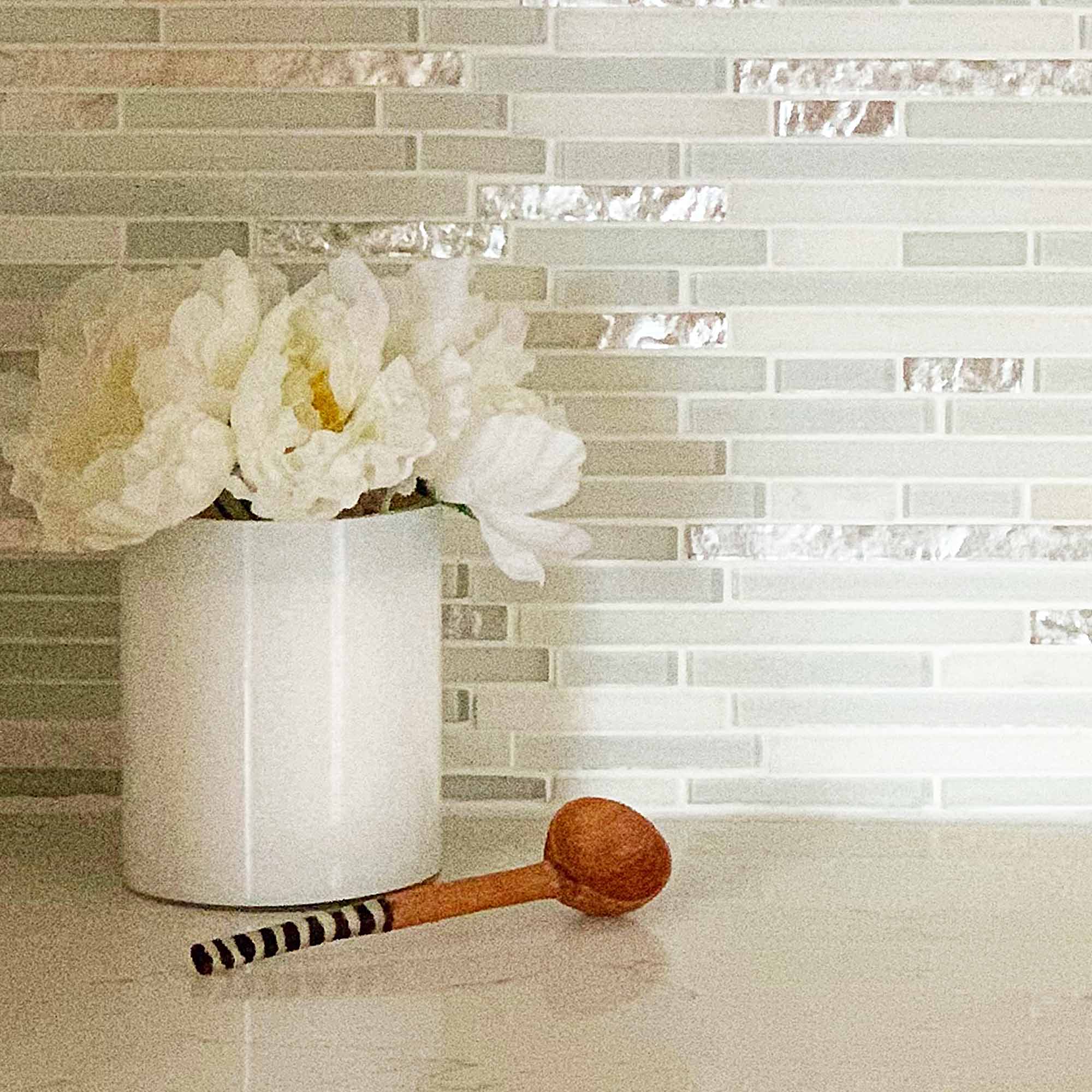 Global Crafts - Wholesale Kitchen Spoon - Olive Wood Coffee Scoop With Batik Handle1