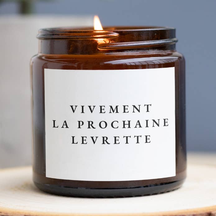 Vela - Con ganas del próximo perrito para venta al por mayor de MAMIE CANDLE