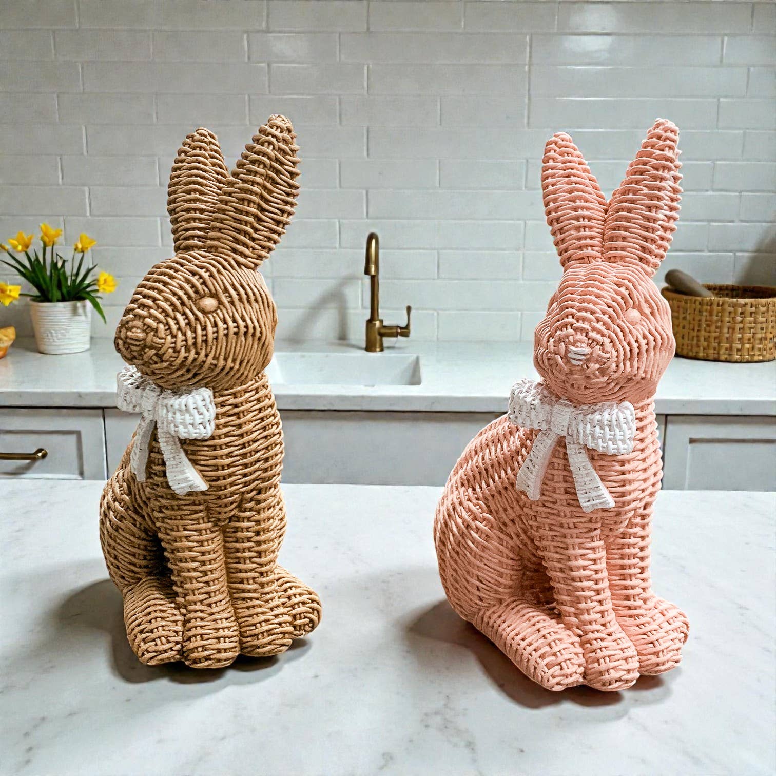Gia Roma - Wholesale Sculpture - Easter Farmhouse Home Decor, Resin Bunny Figurine Rattan 9